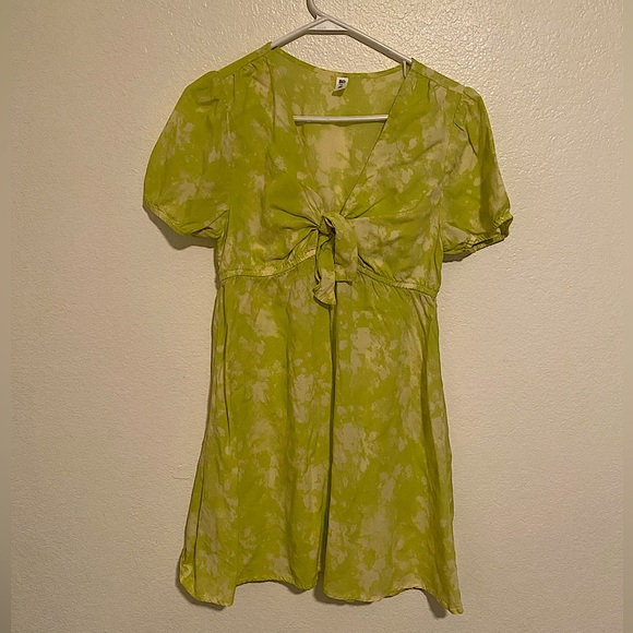 Yellow tie-dye mini dress - Picture 2 of 8